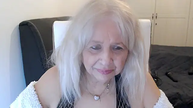 SusiLifeXXX live XXX chat