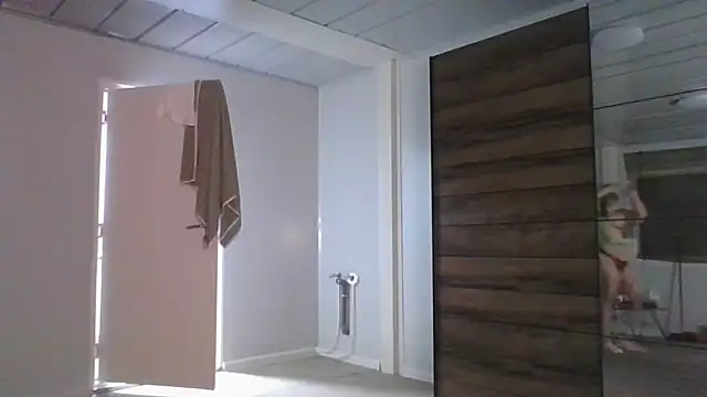 fulloferotic's Live XXX Chat