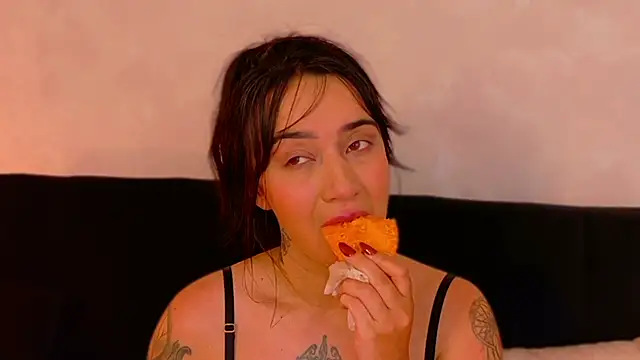 Živý XXX chat EmmyEvans1