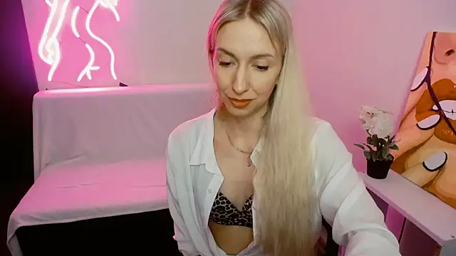 Živý XXX chat Cute_Smile_Shy