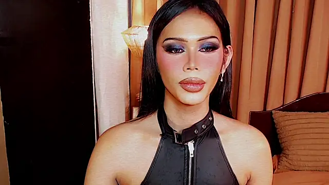 Miss-Yenn Pertunjukan Webcam