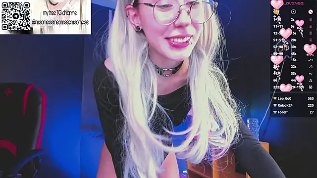 meomeee Live XXX Chat