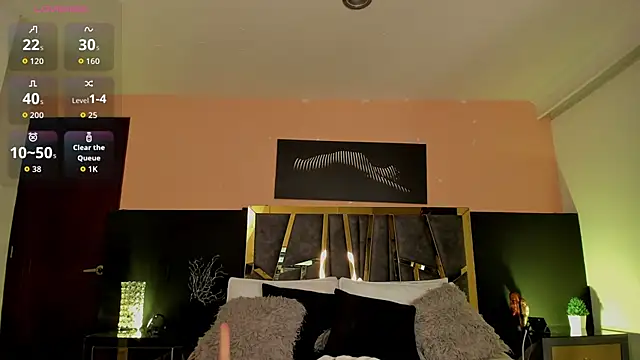 ScarletTorres: онлайн-секс-чат