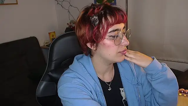 Živý XXX chat Miacatsito3