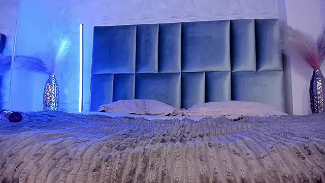 HollyPeach – Naživo XXX chat