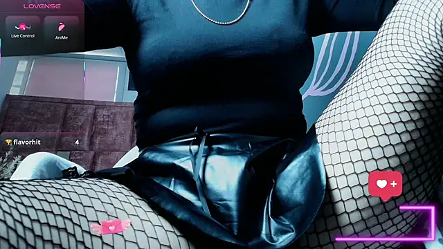 Czat XXX na żywo – Kiara_Fox__