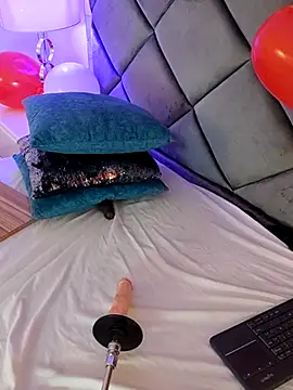 Czat XXX na żywo – LunaaCurly