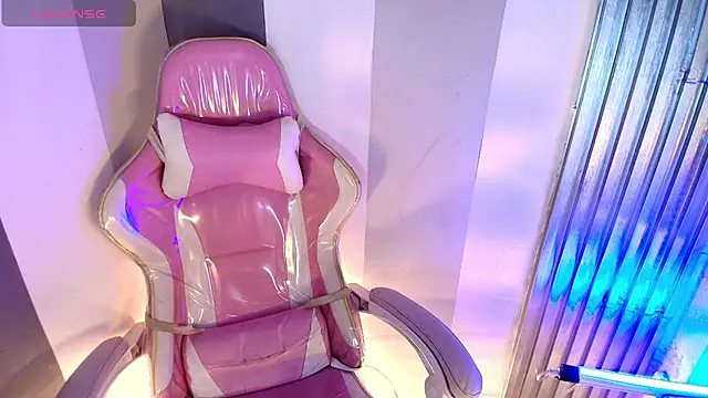 ThanishaGill 即時 XXX 聊天