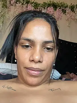 ArielleMillerr- – Live XXX-chat