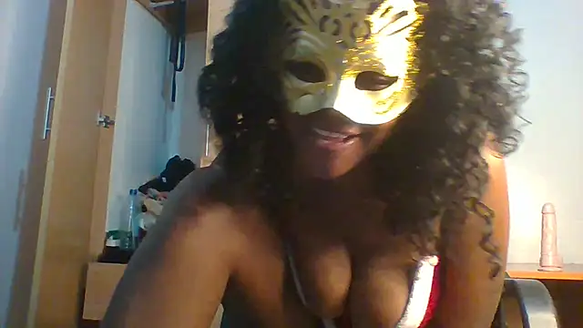 ModanSexy's Live XXX Chat