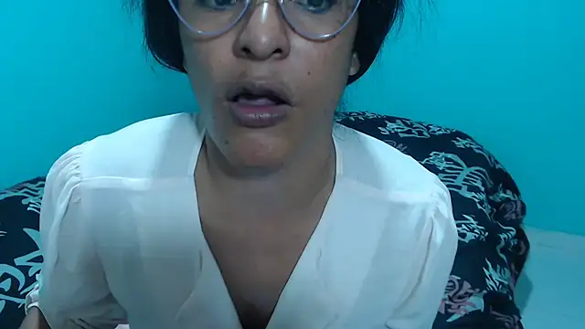 Živý XXX chat kateleyagrey