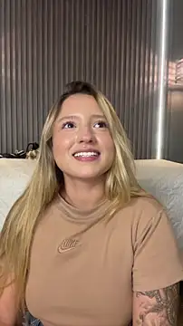 MiaPetit_ Live XXX Chat