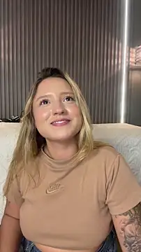 MiaPetit_ Live XXX-chat