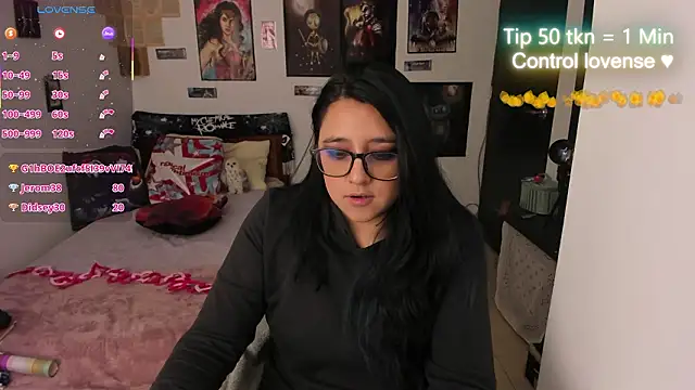 Chat XXX en directo de Cherry_blush_