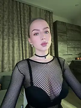 MissOyee's Live XXX Chat