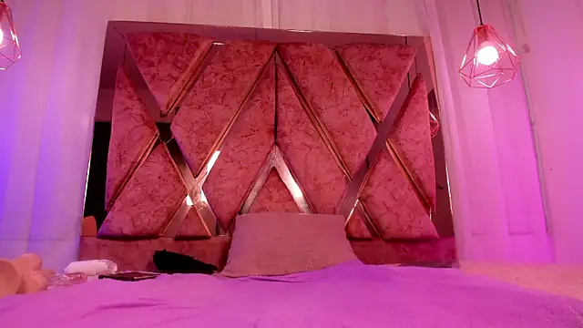 shantal_cooper_ élő XXX-chatje