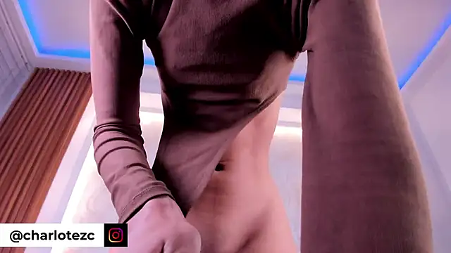 XXX chat uživo modela Charlote_zc