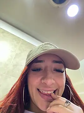 Chat +18 de ariiel_ ao vivo