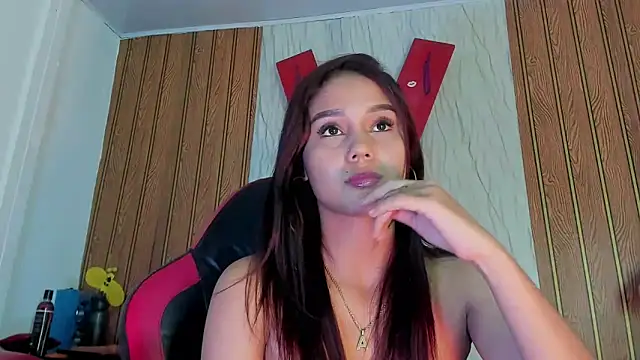 MarianaManzur: απευθείας συνομιλία ΧΧΧ