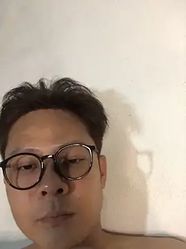 Chat XXX ao vivo de ArjunNguyen