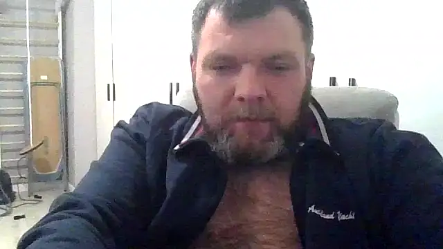 Hot_Adonis' Live XXX Chat