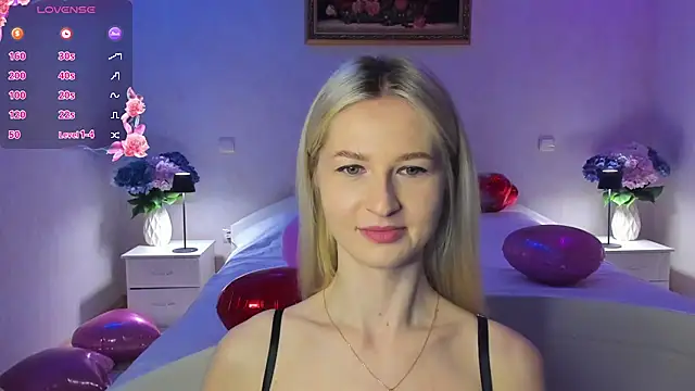 Julie_Blaze: онлайн-секс-чат