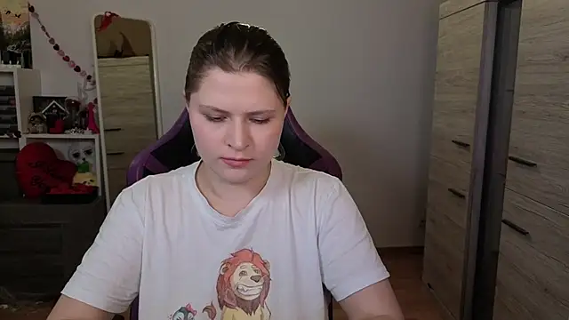 Chatroom XXX en direct de TinniAngel