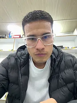 Chat XXX ao vivo de Latin_Paisa_Boy