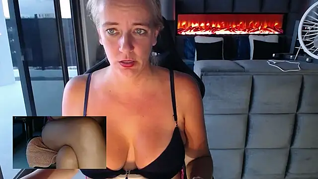 Wendysexyx 现场XXX聊天