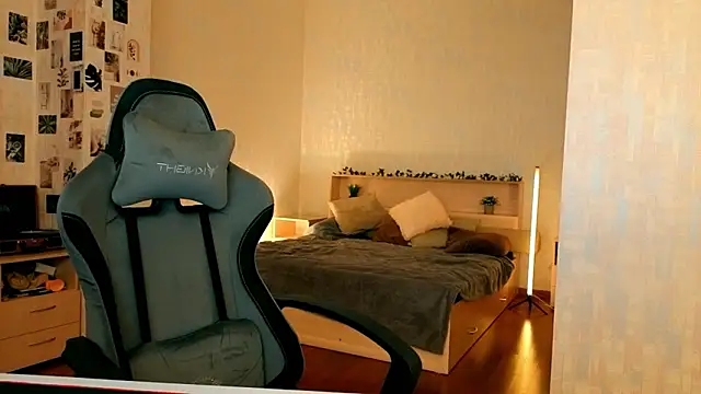 Chat +18 de yourrdanceteacher ao vivo