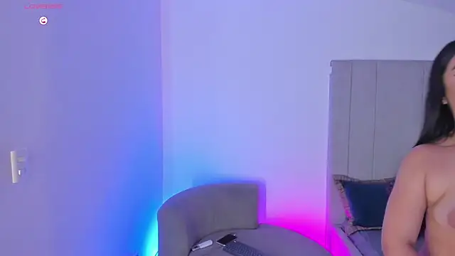 Онлайн чат XXX kaylarossi