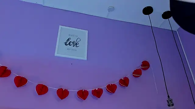 Chat +18 de Charlotte11-11 ao vivo