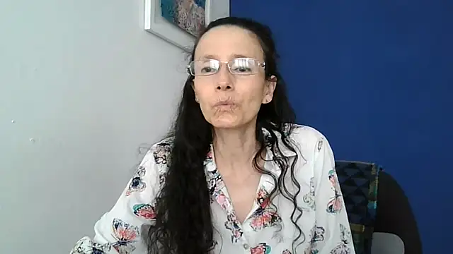 AuroraLatin live XXX chat