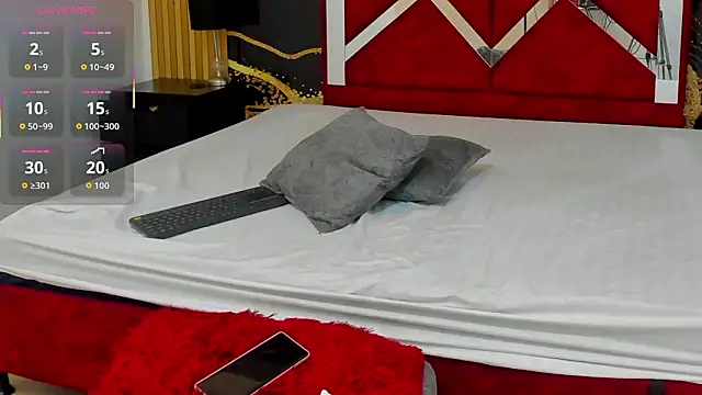 VioletRose_as 即時 XXX 聊天