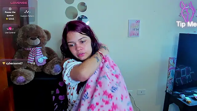 Chat XXX en directo de Ema__Luna