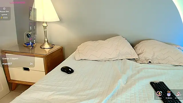 Chat +18 de Nicollevsconttei ao vivo