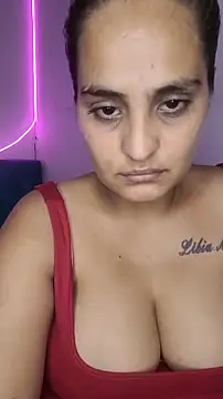 Pertunjukan Kamera Web scarth_26