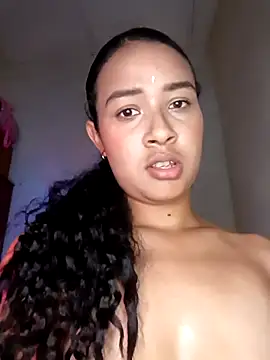 Živý XXX chat Aurora_fantasyPink