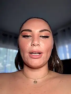 Chat +18 de lovely_beast ao vivo