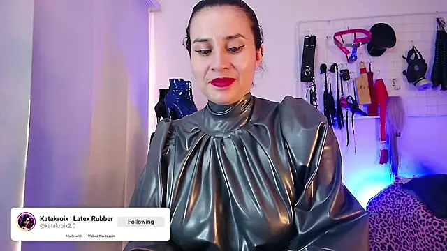 XXX chat uživo modela mylatexpleasure