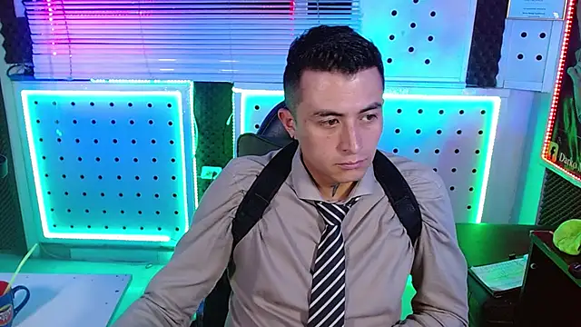 Chatroom XXX en direct de Godofcumxxx