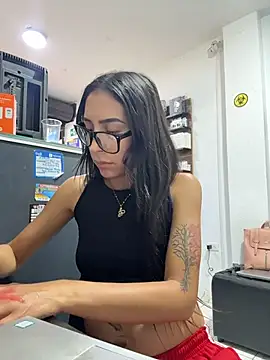 Chat XXX en directo de pregnant_sofii18