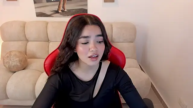 دردشة IsaConnor الجنسية المباشرة