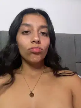 BrittanyDiazのライブXXXチャット