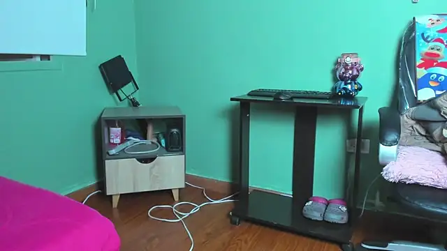 Онлайн чат XXX hazz_smith_