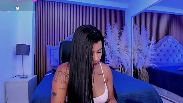 SelenaStonne: онлайн-секс-чат