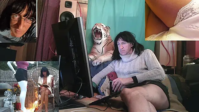 SissiDomination: διαδικτυακό σόου στην κάμερα