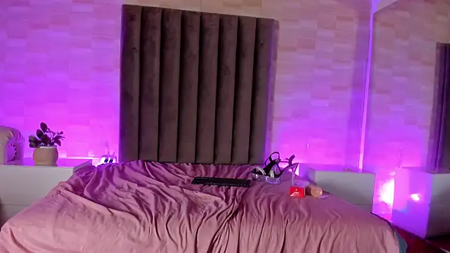 Rachel-Greyy Chat XXX live