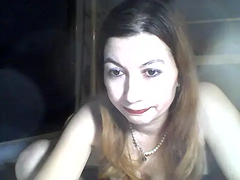 Chatroom XXX en direct de Olesja