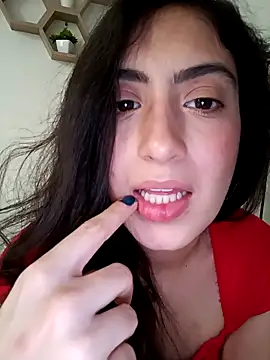 MIYESSIn Live XXX chat